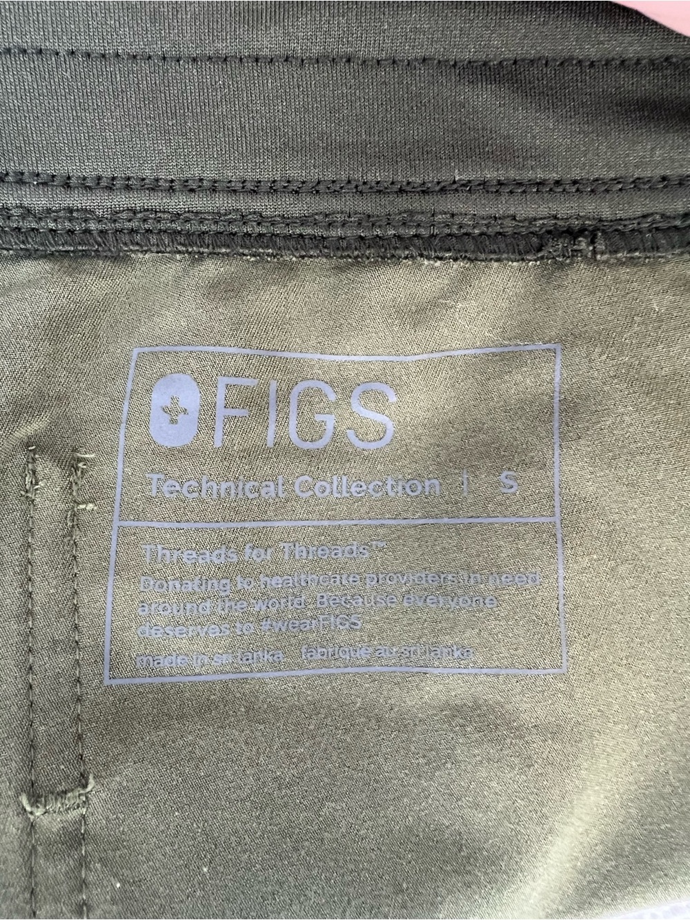 FIGS Dark Olive Catarina One-Pocket Scrub Top XS + Zamora Jogger Pants S Set - Picture 8 of 15